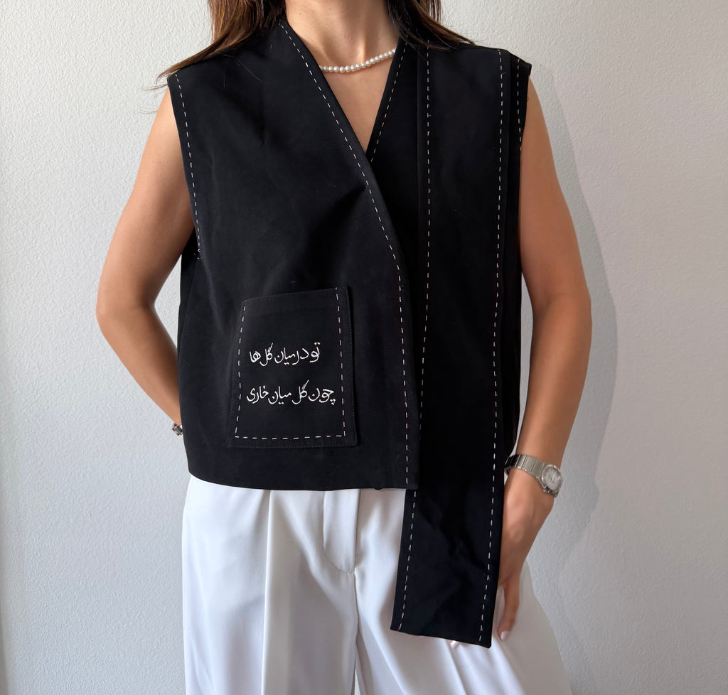Gol Vest with Scarf